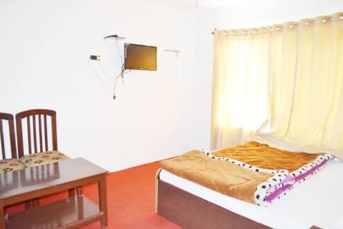 Hotel Grand Dawood, Srinagar 2
